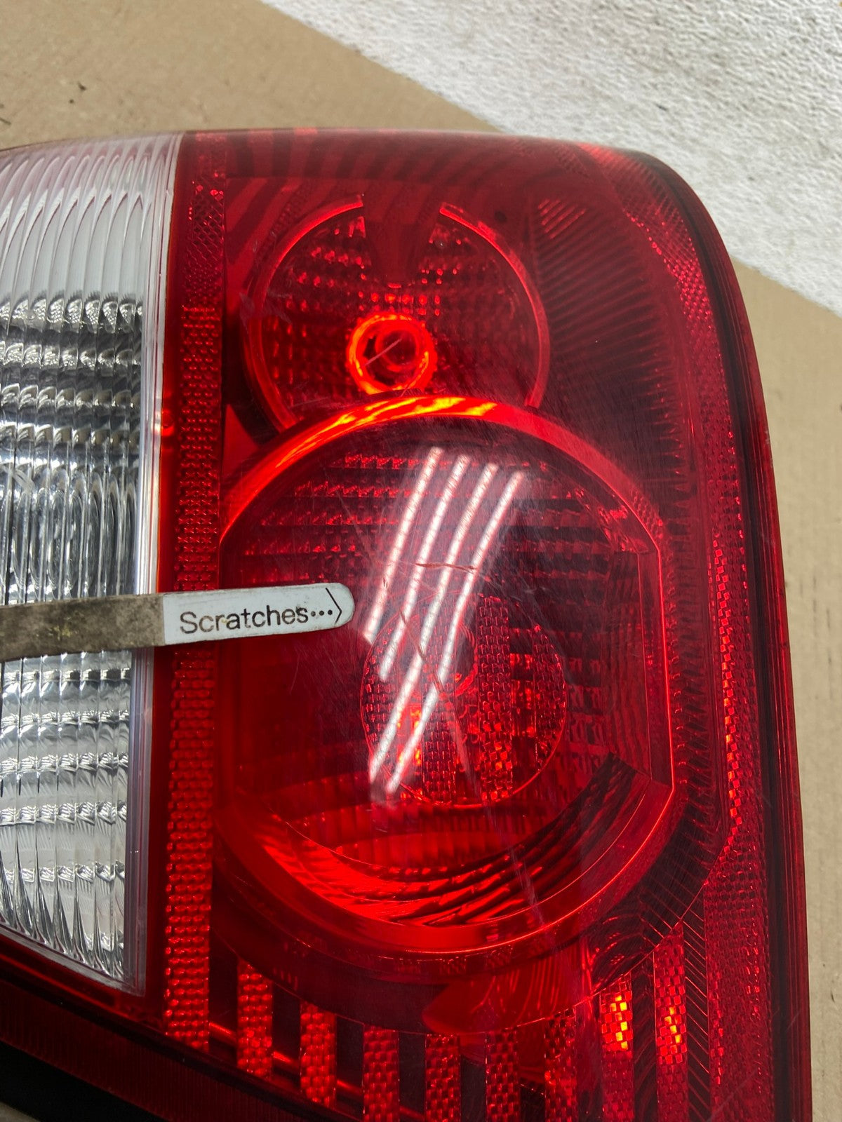 2005 2006 2007 Ford Five Hundred Right Passenger RH Tail Light AE9821 LK3