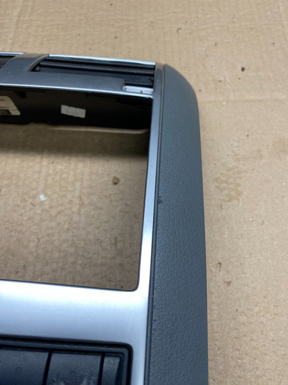 2005-2009 Dodge Durango Heat AC Climate Temperature Control Radio Bezel z0040 DG3