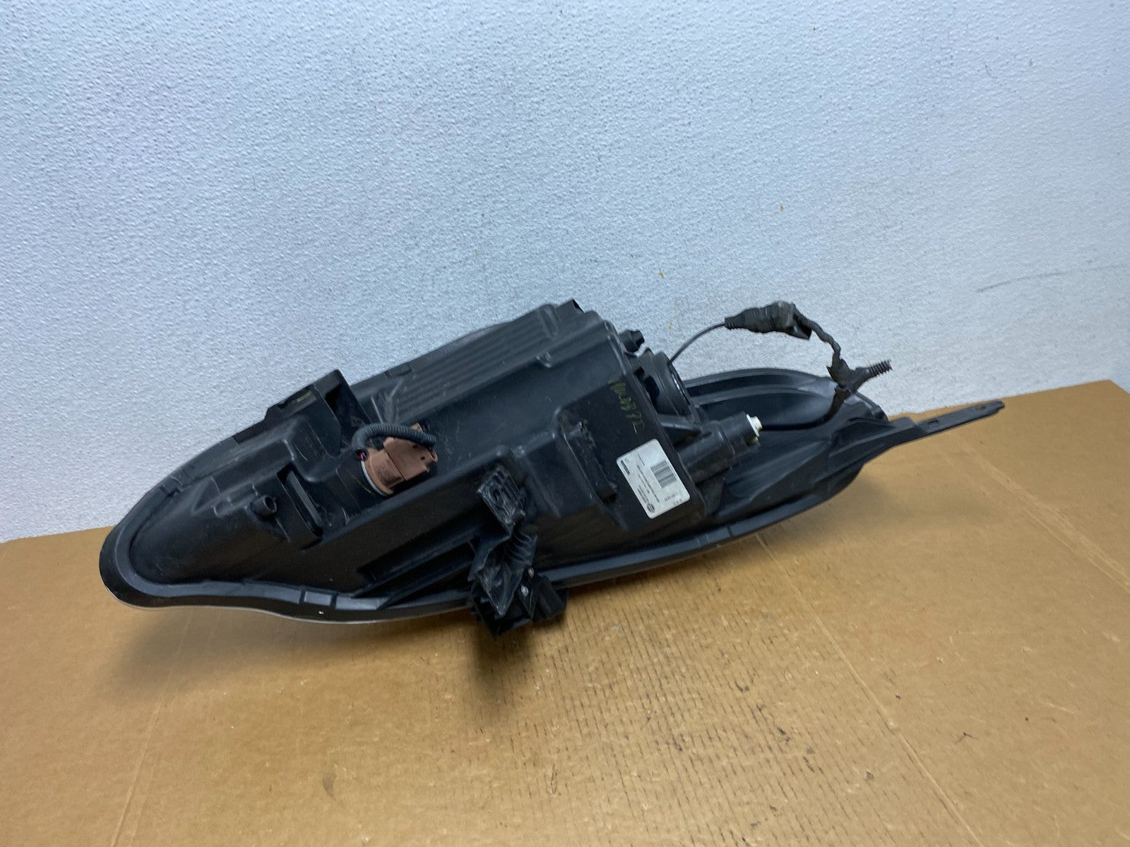 2015 to 2019 Nissan Versa Headlight Left Driver Lh Side AD9270 DW4