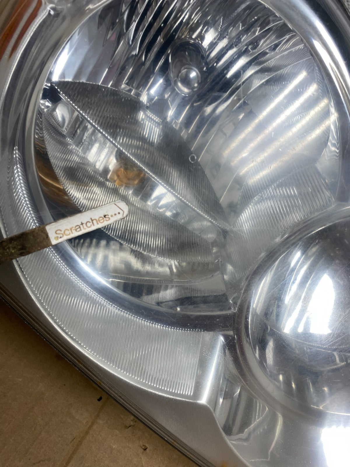 2005-2007 Jeep Grand Cherokee Left+Right Halogen Headlights AI1188 DW3