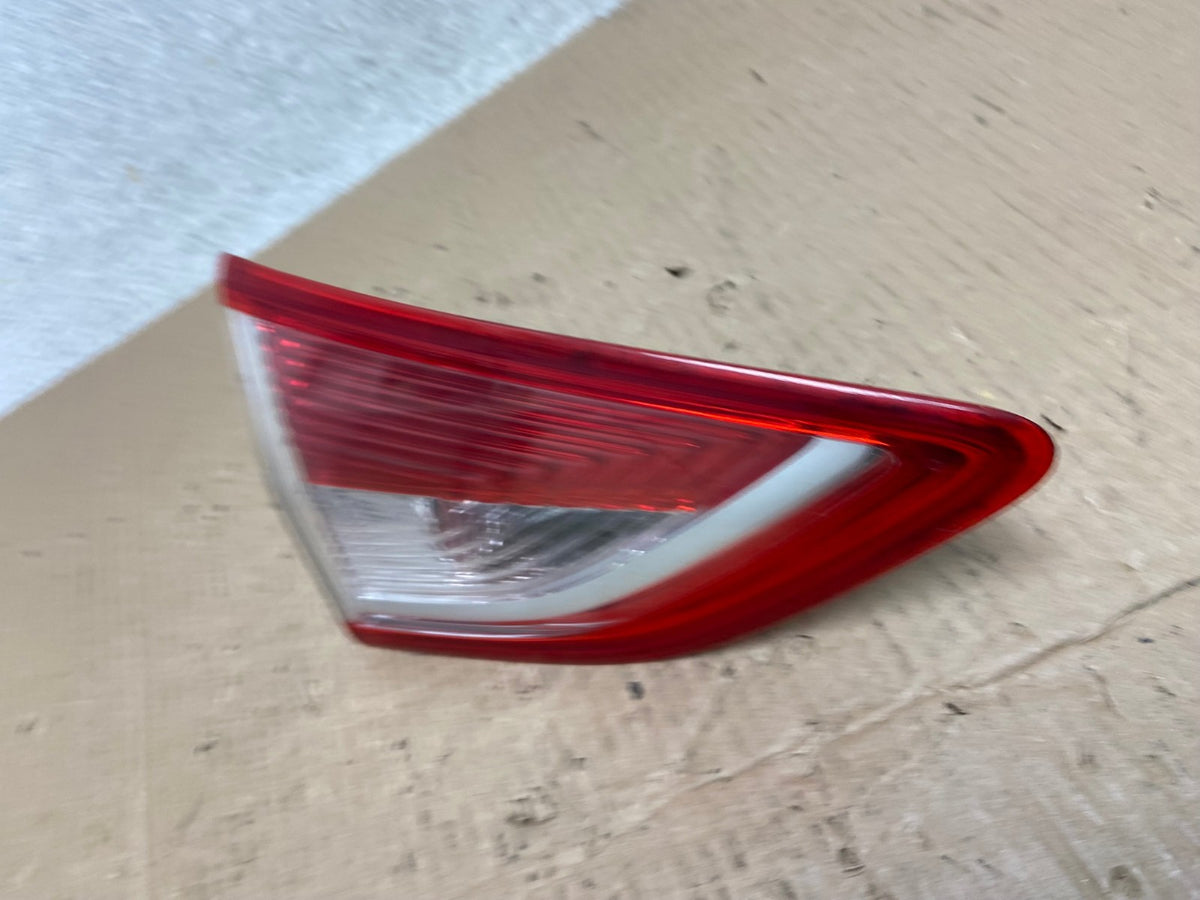 2013 to 2016 Ford Escape Left Driver LH Side Inner Tail Light AI1292 LK1