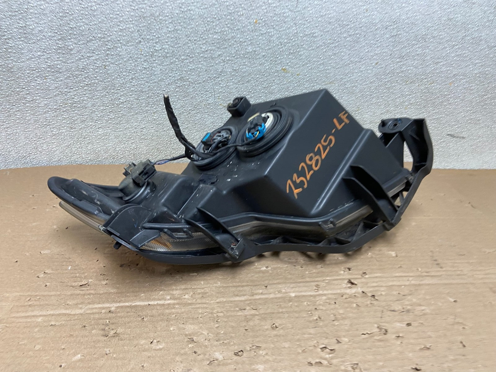 2007 2008 2009 2010 Ford Edge Headlight Left Driver Halogen Oem AB1533 DW5