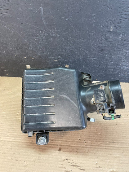 2009 to 2014 Acura TL 3.5 L Engine Air Cleaner Box AF3425 DG0