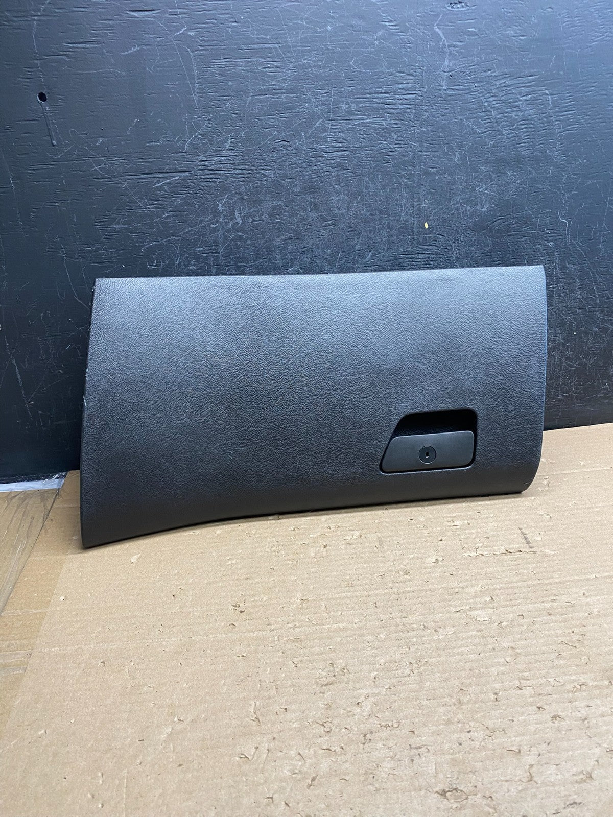 2013 to 2016 Ford Fusion Front Right Passenger Storage Glove Box AG6243 DG0
