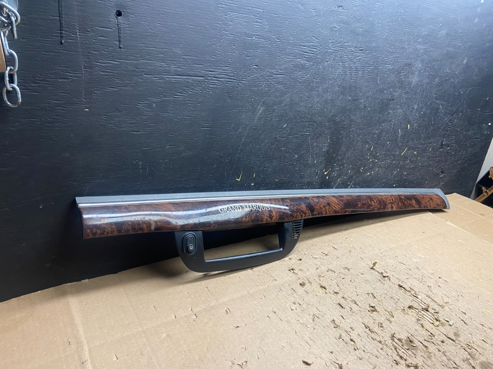1998 - 2002 Mercury Grand Marquis Center Console Dash Panel Clock Bezel T8799 DG1