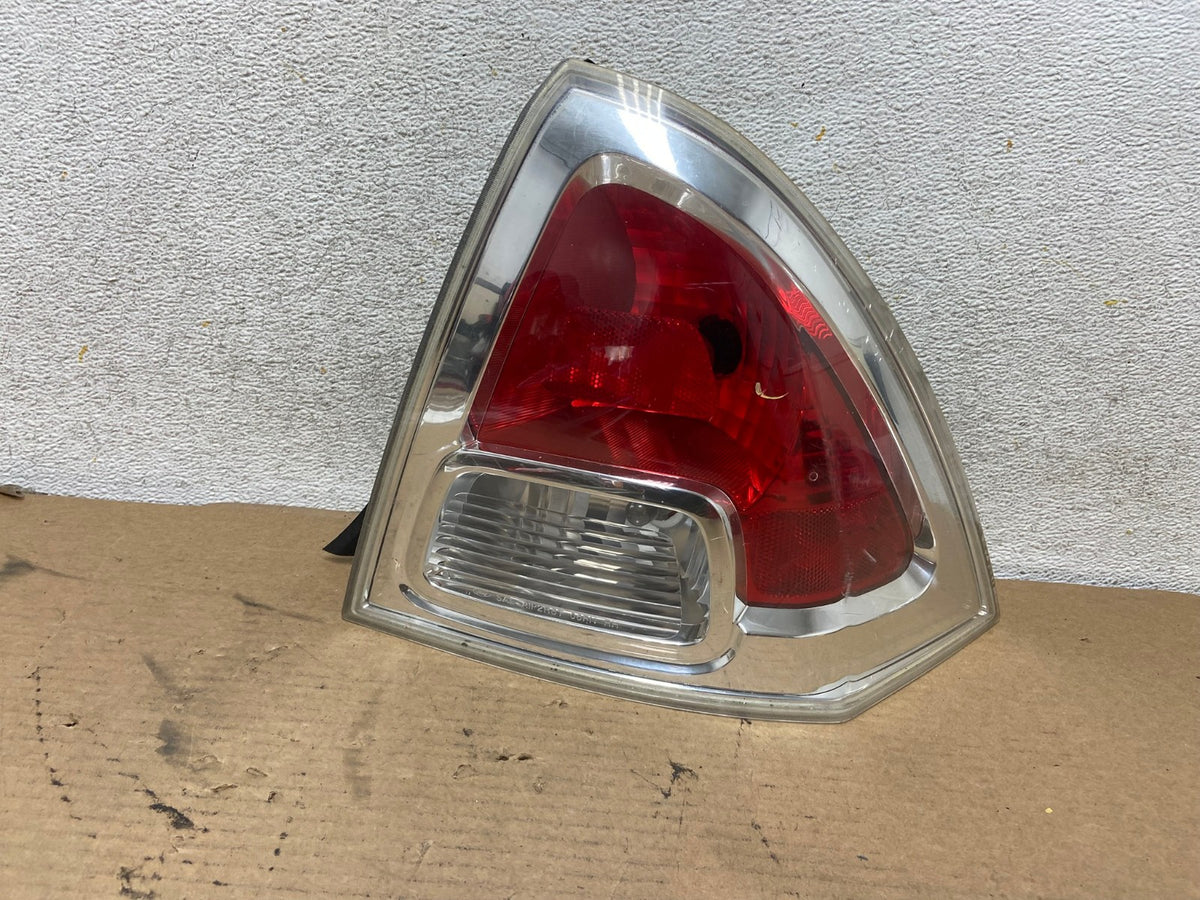 2006 2007 2008 2009 Ford Fusion Tail Light Right Passenger RH Side AH4296 LK0