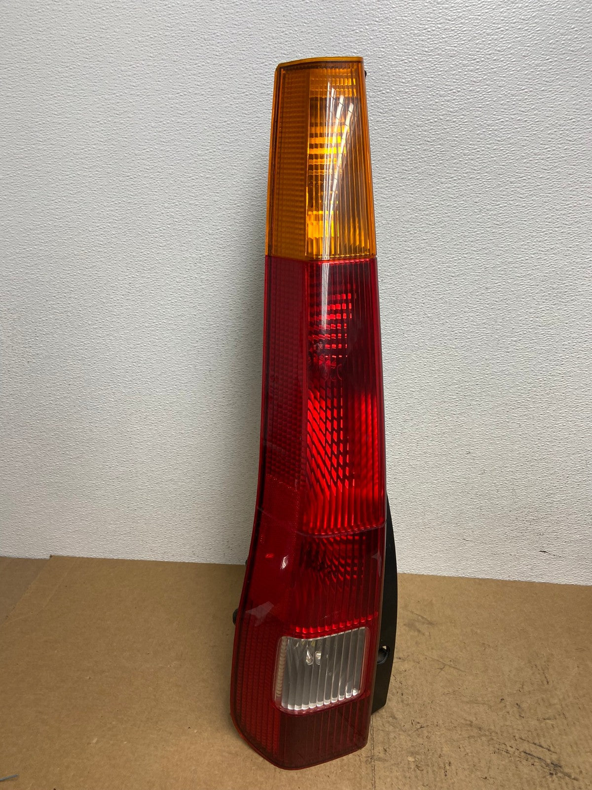 2002 2003 2004 Honda Crv Cr-v Left Driver Lh Tail Light Oem AC3259 LK0