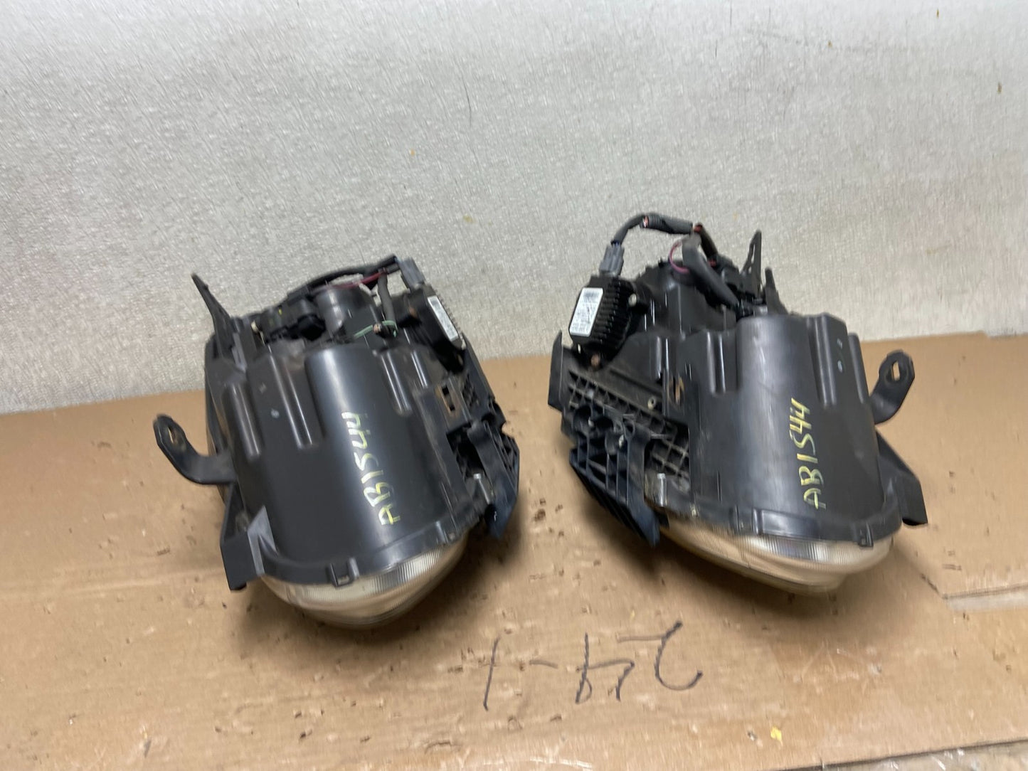 2009-2013 Nissan Rogue Left+Right Side Set Xenon Headlights OEM AB1544 DW12