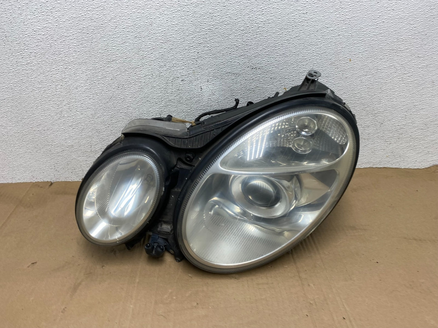 2003-2006 Mercedes E E320 E350 Left Driver Lh Side Xenon Headlight AE9096 DW0