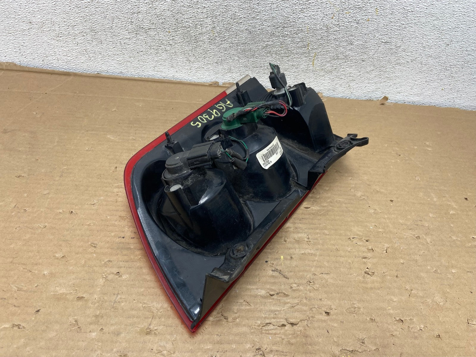 2005 to 2015 Nissan Armada Left Driver Lh Side Tail Light AG9305 LK4