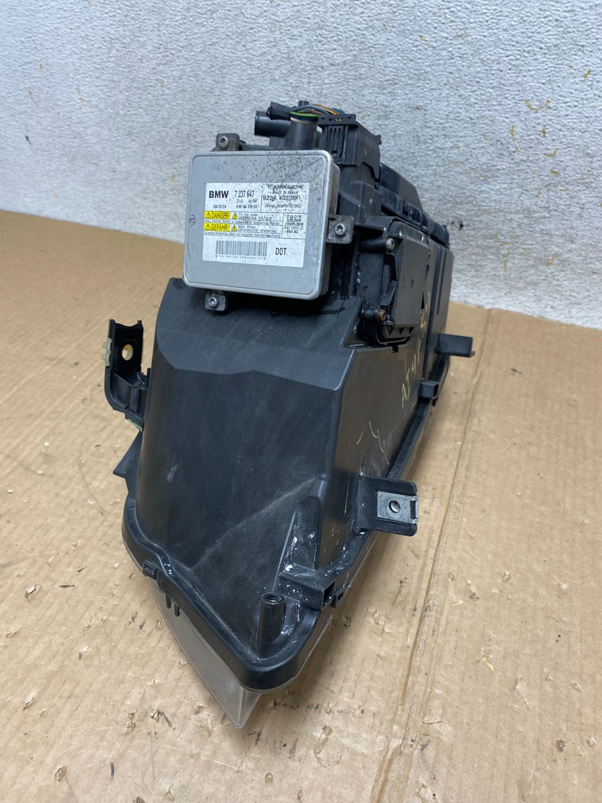 2009-2011 Bmw 3 Series 328i 4/D Sedan Right Passenger Headlight Xenon AI4754 DW10