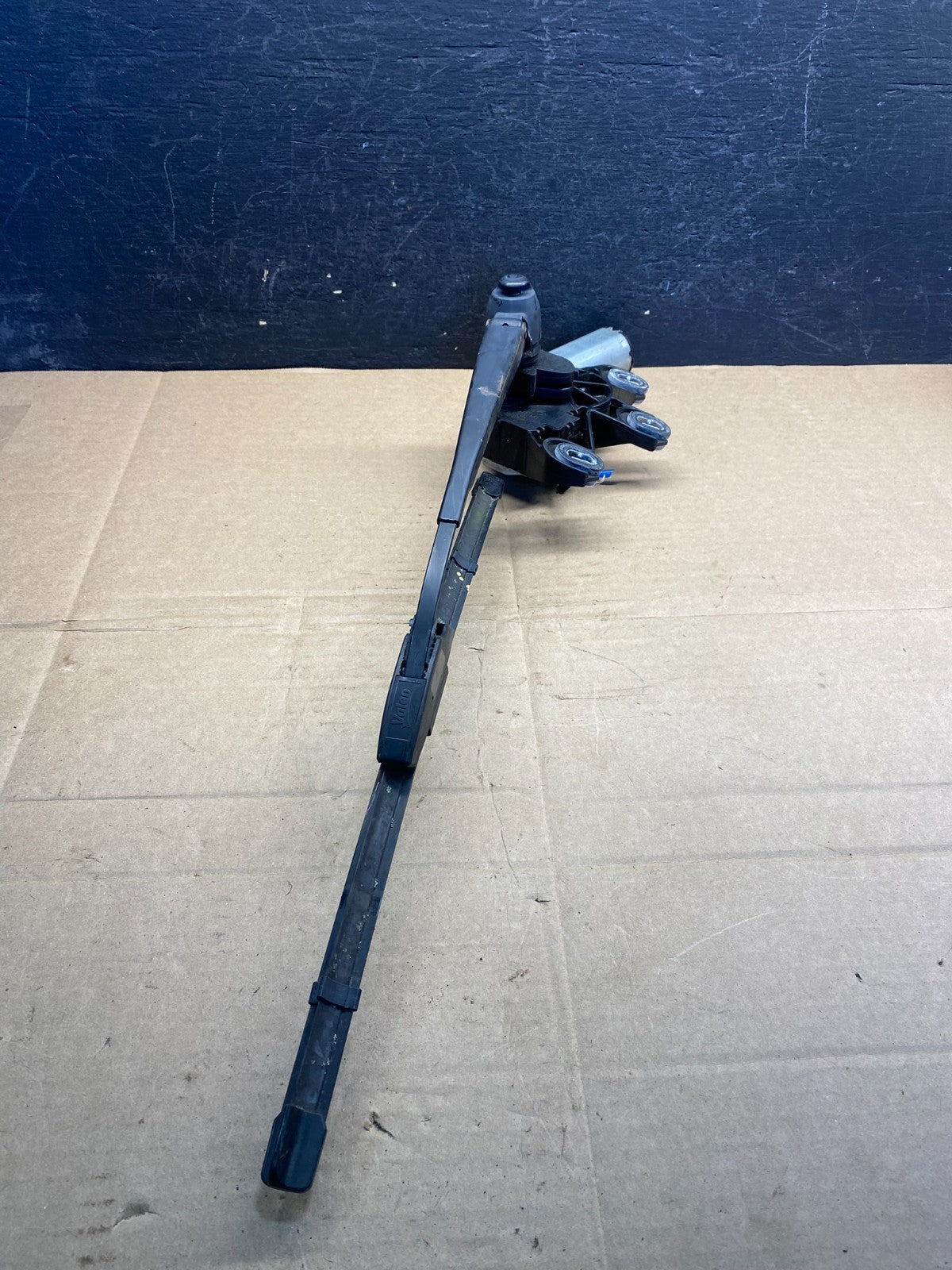 2002 - 2005 Mercedes W203 C320 C240Rear Glass Windshield Wiper Motor AE8239 DG2