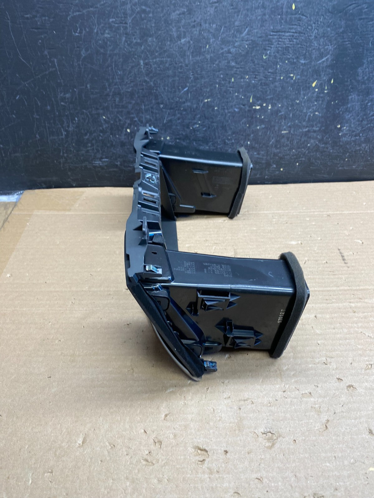 2013 to 2020 Nissan Pathfinder Center Dash Radio Trim Bezel Surround ag6254 DG2