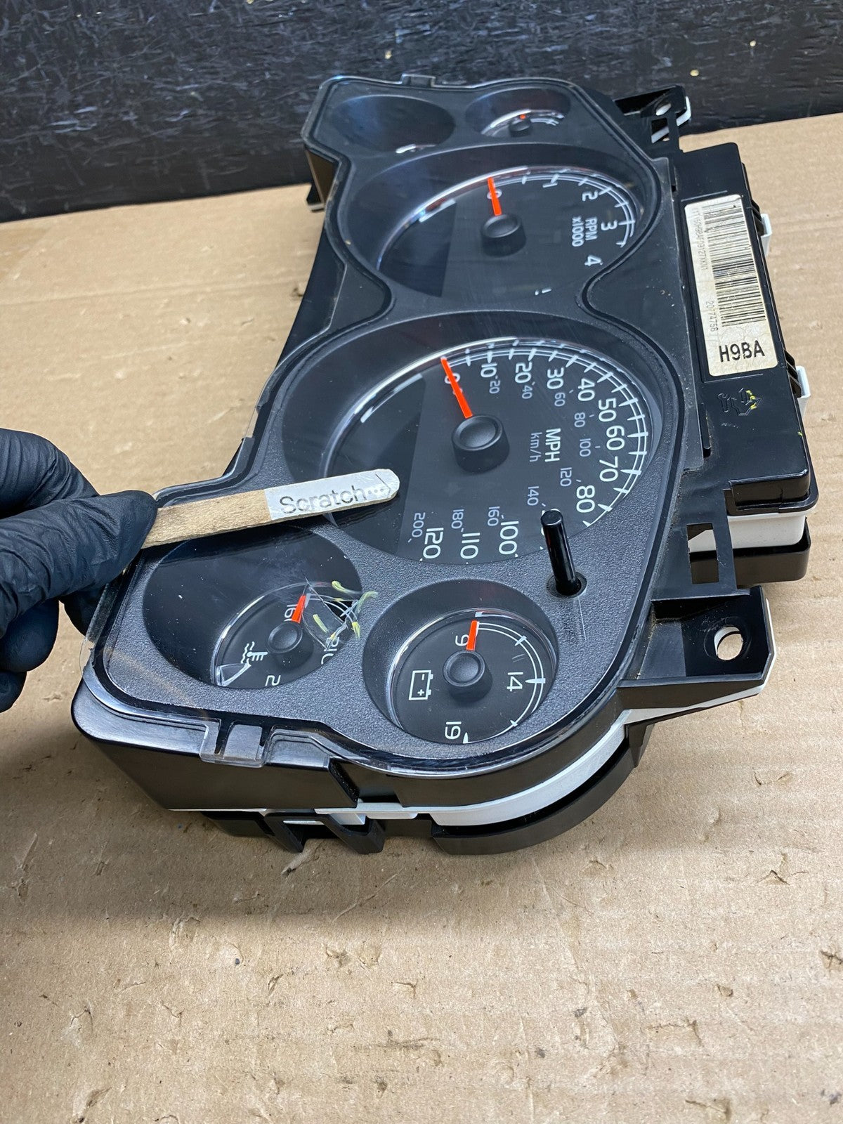 2007 to 2013 Chevrolet Silverado Suburban Cluster Gauge Speedometer AG6346 DG3