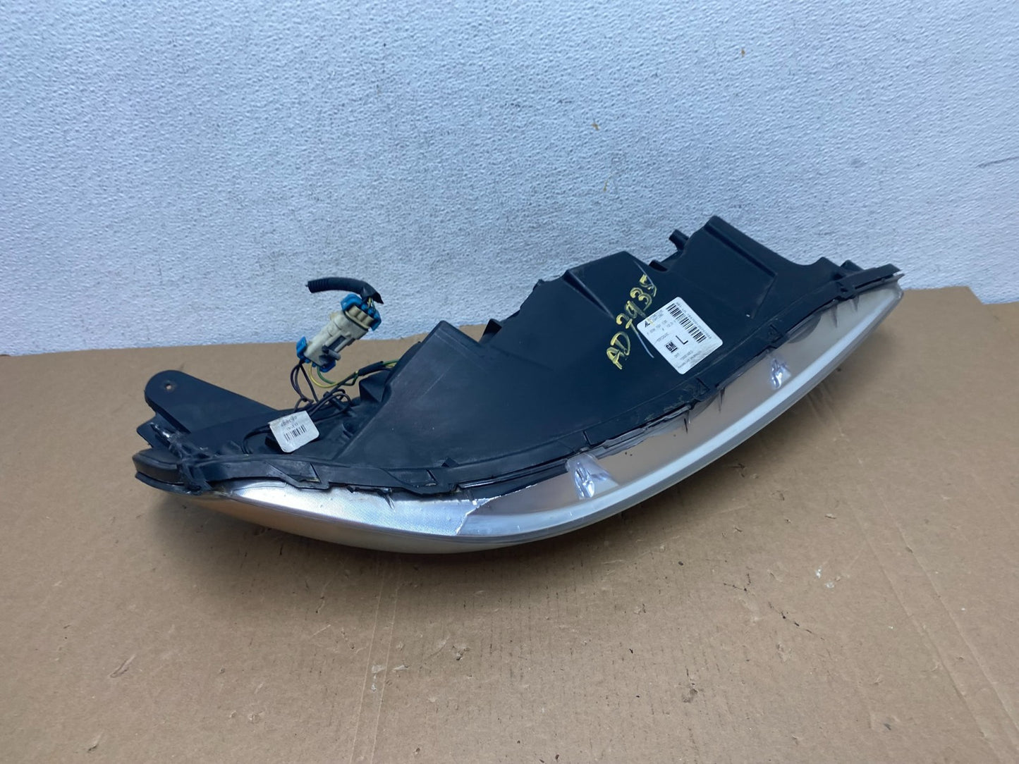 2005 to 2009 Pontiac G6 Headlight Left Driver LH Side Halogen AD7935 DW8