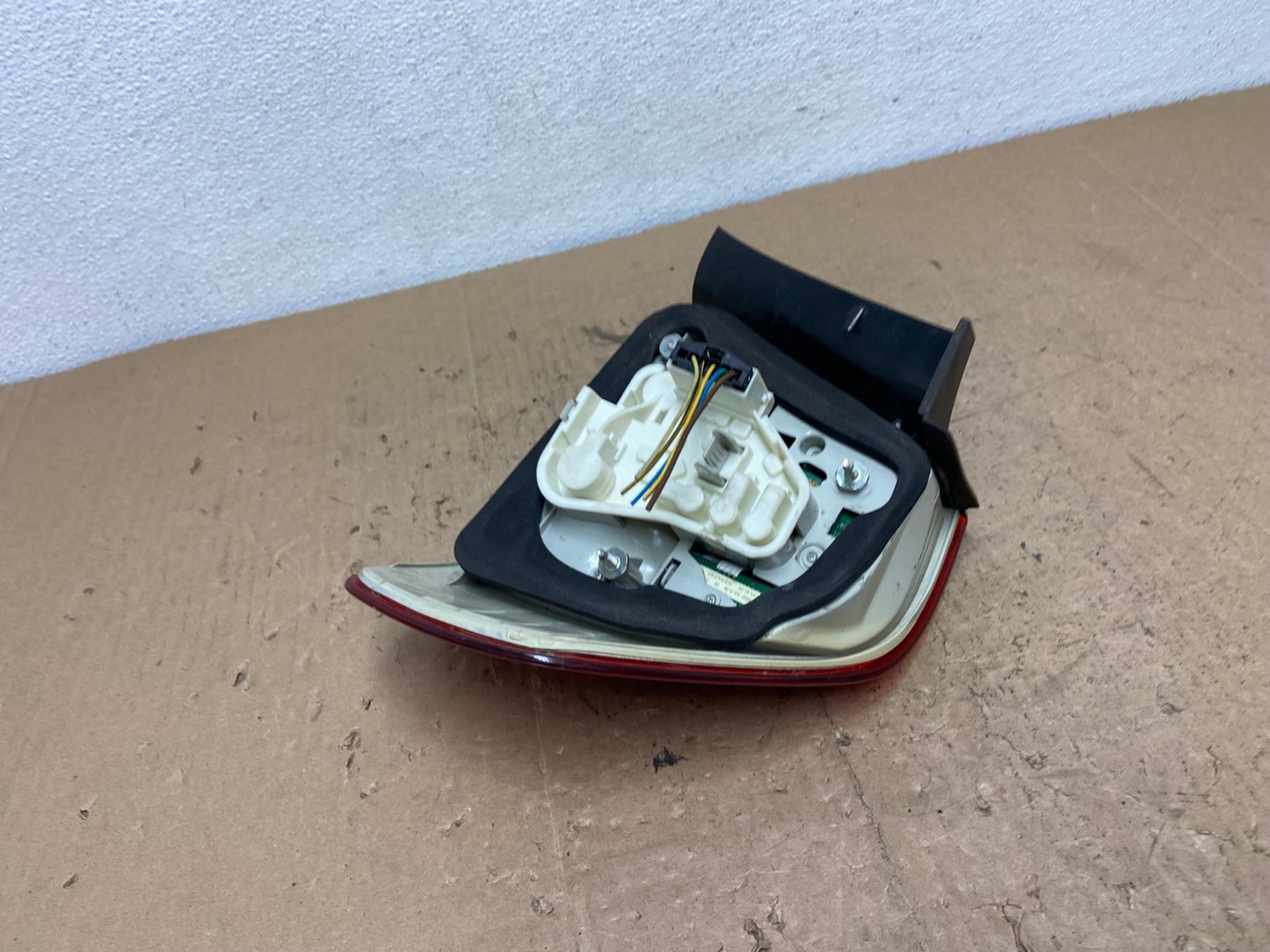 2009 2010 BMW 323i 325i 328i 335i 3 Series Left Driver Tail Light AC7323 LK3