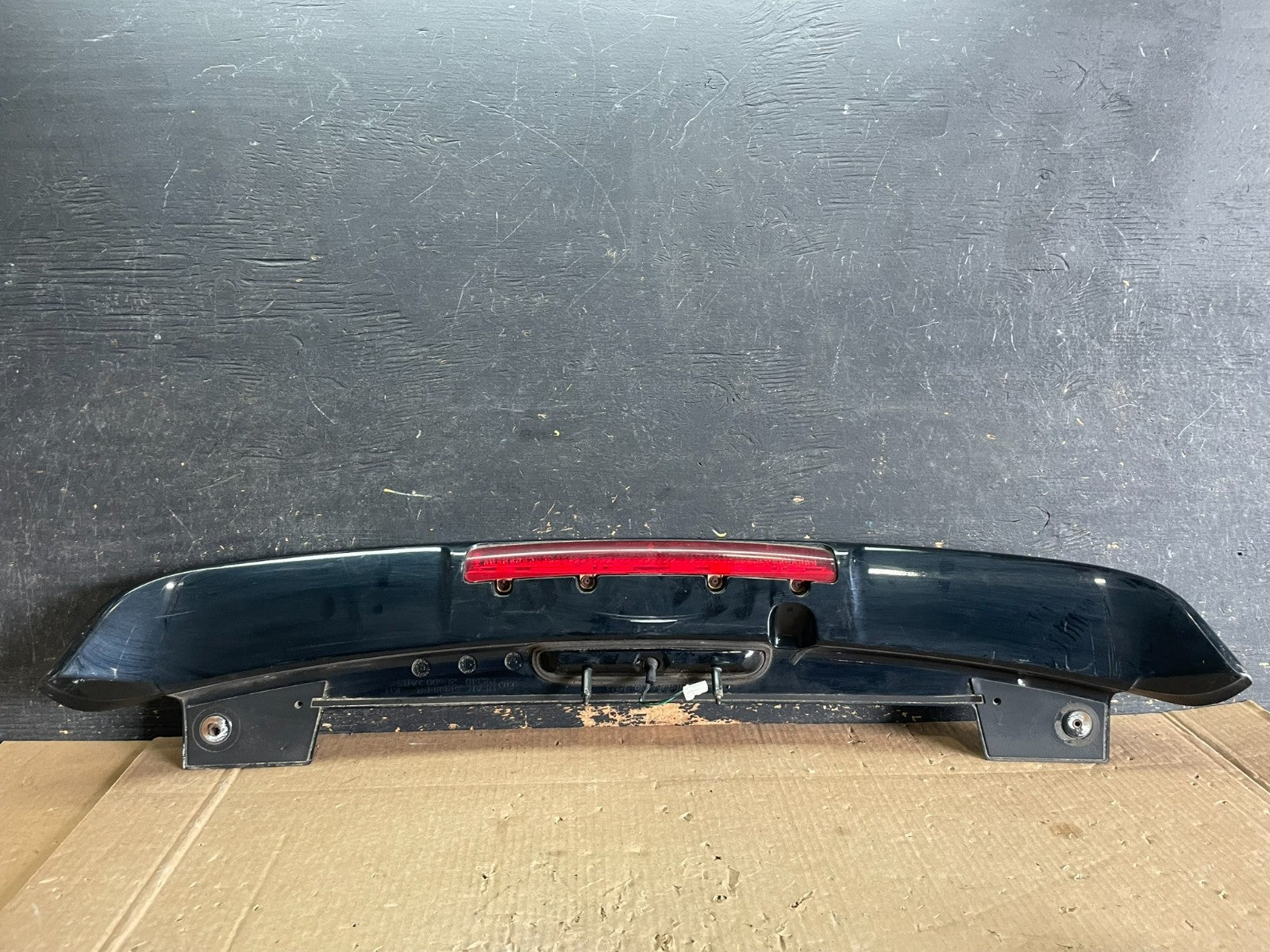 2005 to 2009 Kia Spectra5 Spoiler Wing Brake Third 3RD Light AB3144 DG8