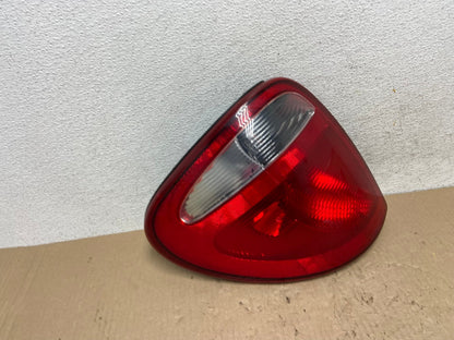 2004 to 2007 Dodge Grand Caravan Left Driver Lh Tail Light AE9842 LK2