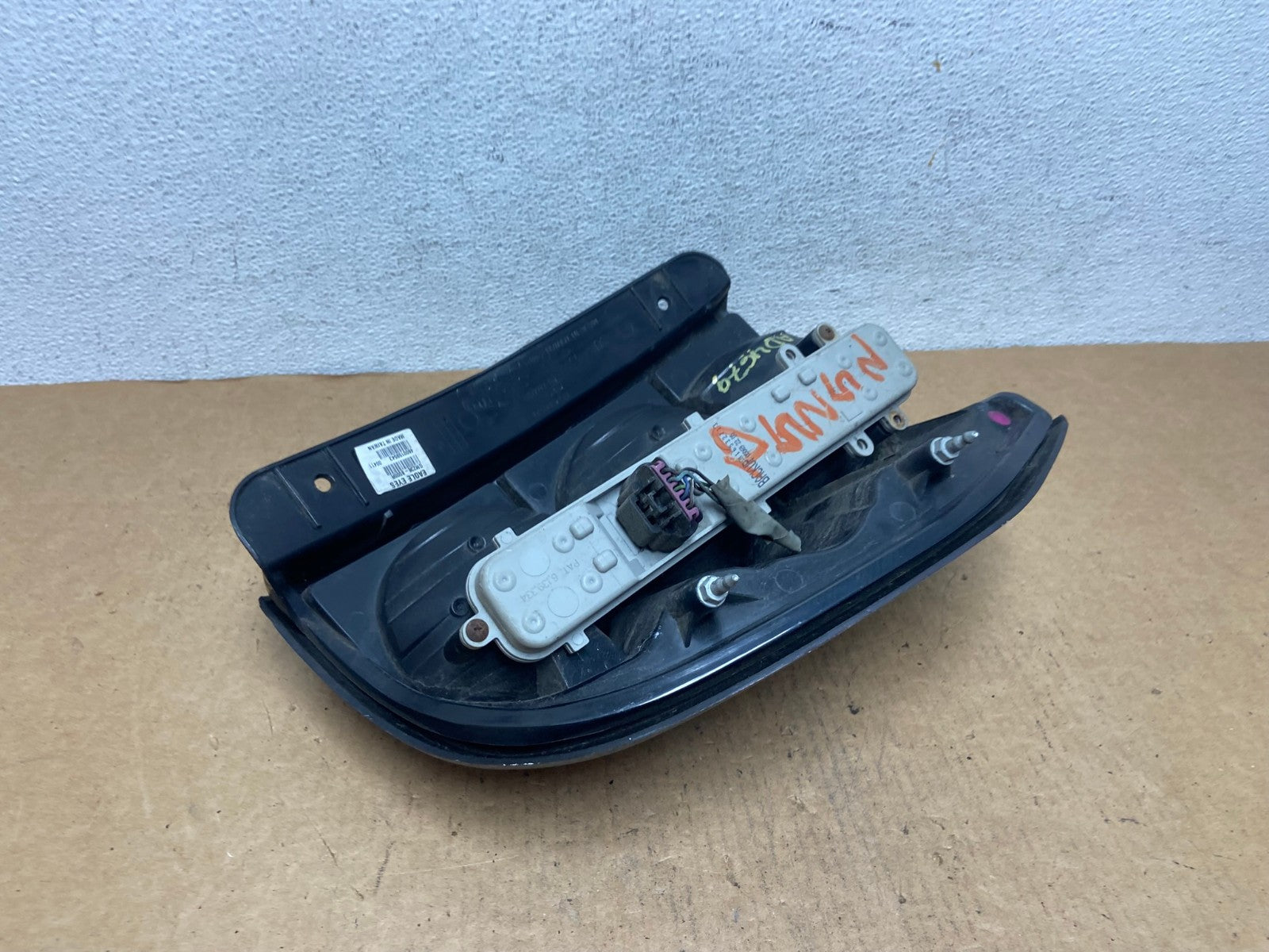 2002 to 2009 Chevrolet Trailblazer Right Passenger Rh Tail Light AD4679 LK4