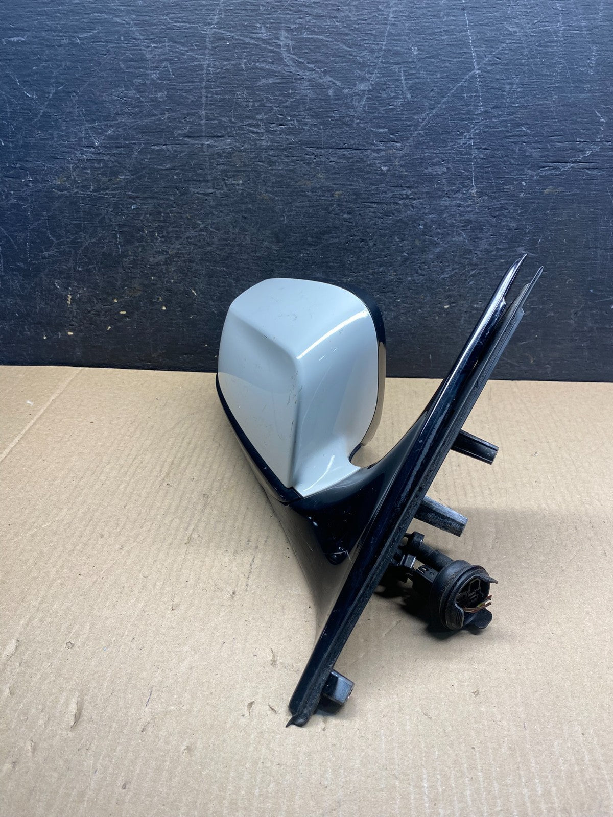 2009 - 2015 BMW 7 750i Series Right Passenger Side View Door Mirror AH3255 DG2