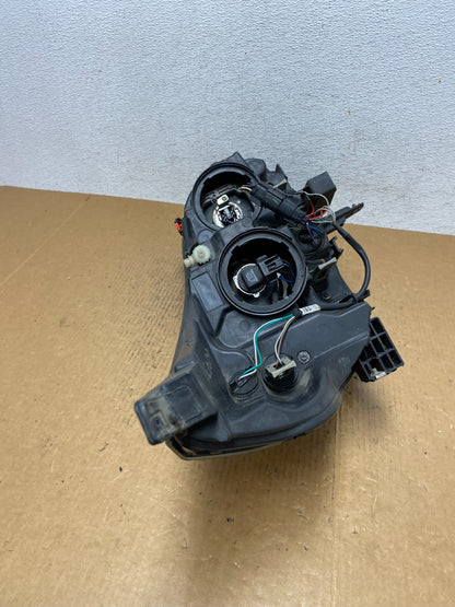 2013 2014 2015 Chevrolet Malibu Headlight Projector Left Driver Side AE06099