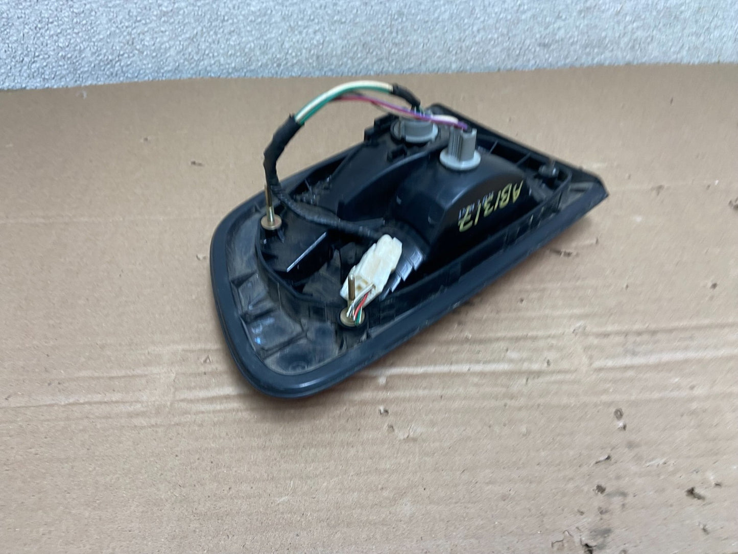 2001 2002 2003 Toyota Sienna Left Driver Lh Side Inner Tail Light AB1317 LK5