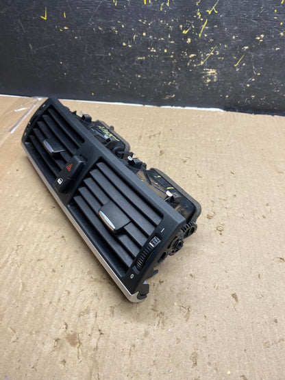 2007 to 2013 BMW X5 X6 Center Console Dash Air Vent OEM AB5387  DG2