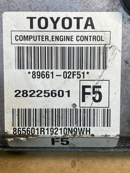 2009 to 2010 Toyota Corolla Engine Control Computer ECU PCM ah6993 DG2