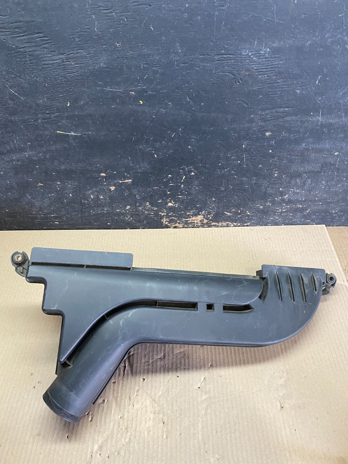 2007 to 2013 Nissan Altima 2.5L Air Duct Tube Resonator 16554-JA000 u7290 DG0