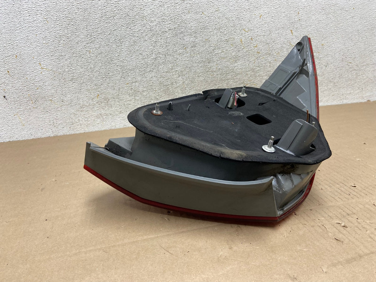 2006 - 2007 Honda Accord Right Passenger Side Tail light AI2184 LK6