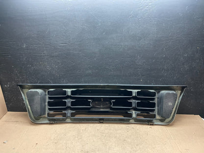 2003 to 2007 Ford Econoline E150 Front Grille Grille J6988 OEM DG6