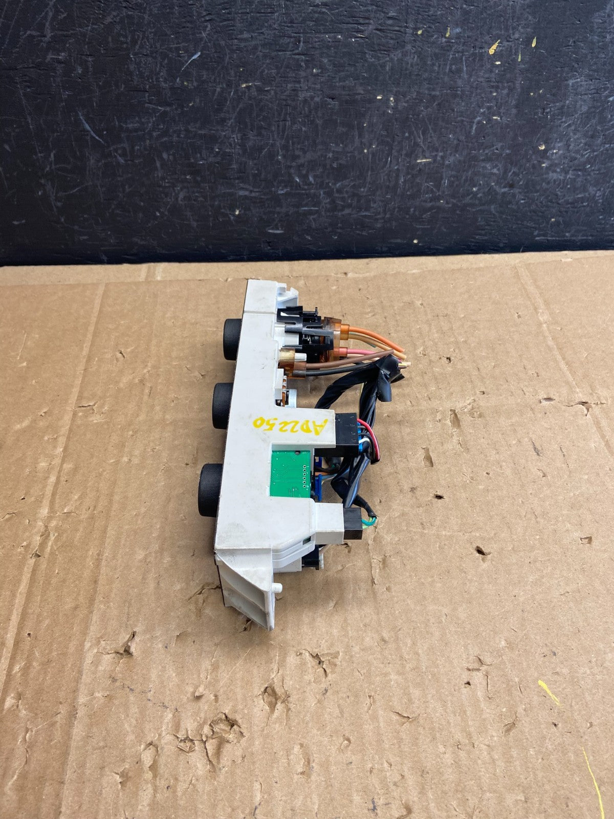 2008-2010 Chevrolet Express 1500 2500 3500 Climate Control Panel ad2250 DG2