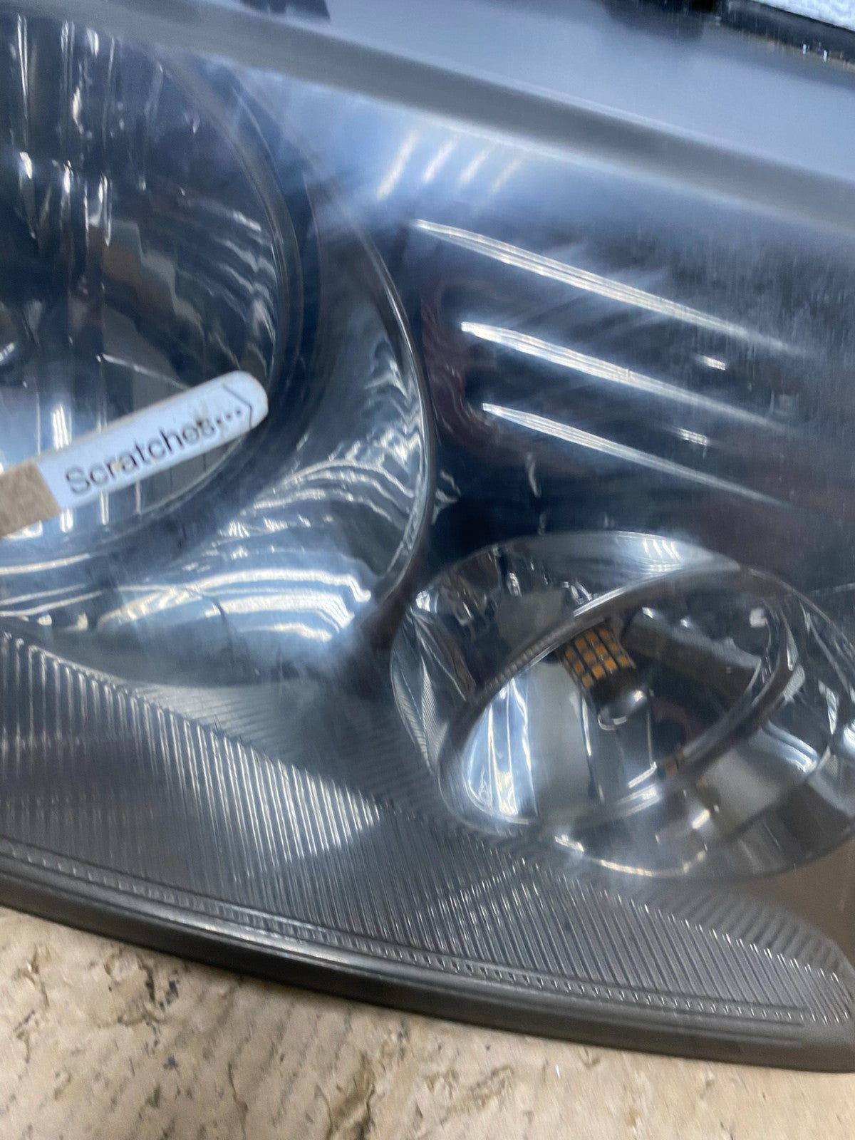 2004 to 2008 Ford F-150 F150 Left+Right Halogen Headlights AD1086 DW3