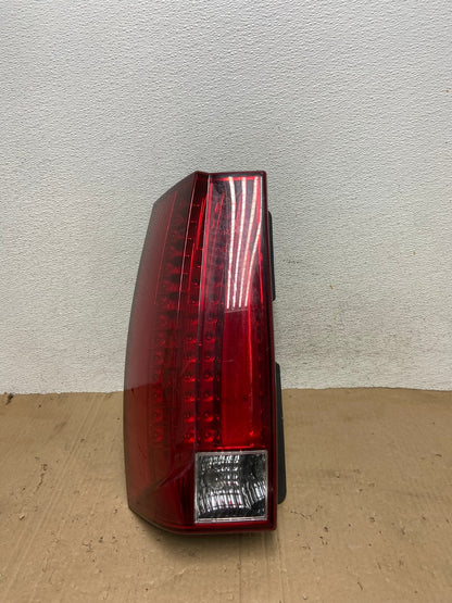 2007 to 2014 Cadillac Escalade Left Driver LH Side Tail Light AE9260 LK0