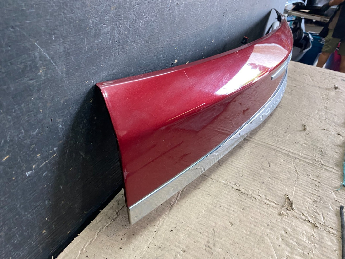 2011 to 2016 Chrysler Town & Country Tailgate Trim w/o Camera Panel OEM P3823 DG2