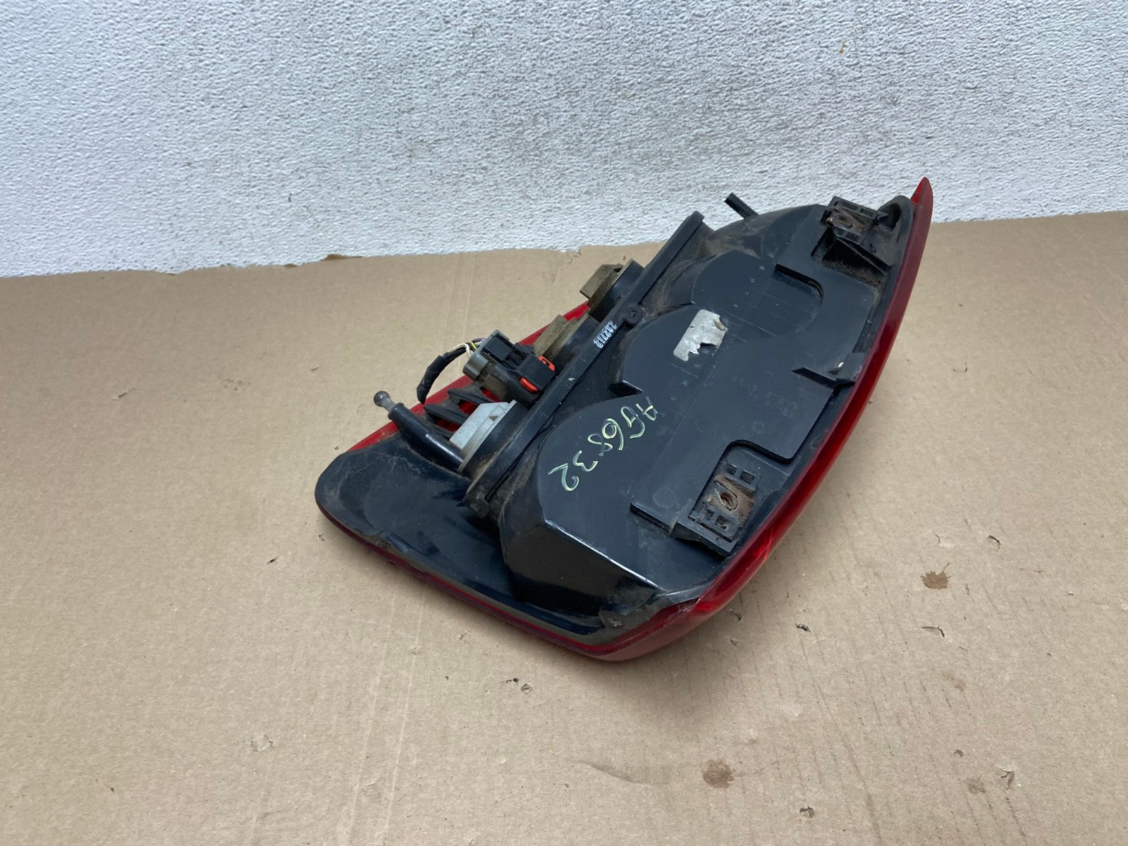 1999 - 2004 Jeep Grand Cherokee WJ Left Driver Lh Tail Light AG6832 LK6