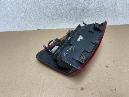 1999 - 2004 Jeep Grand Cherokee WJ Left Driver Lh Tail Light AG6832 LK6