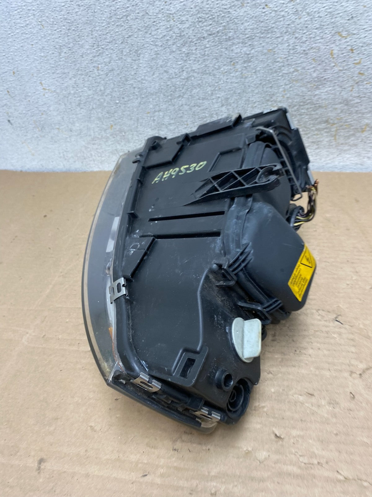 Xenon 2003 to 2006 Audi A4 Convertible Right Passenger RH Headlight AH9530 DW6