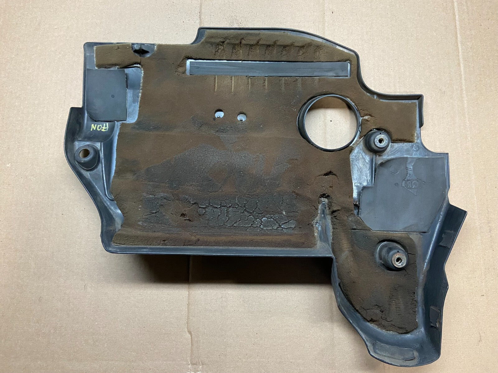 2007 to 2013 Nissan Altima 2.5 L Engine Cover i7107 DG11