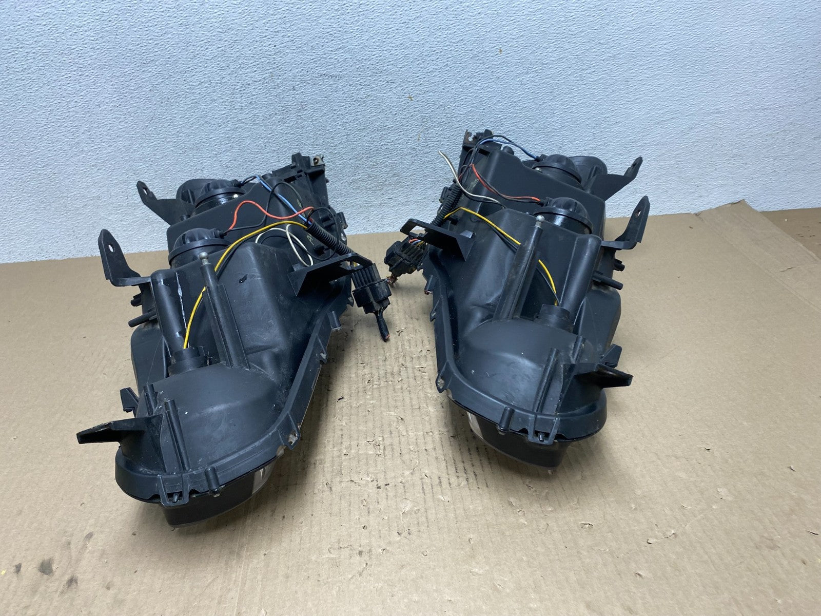 2008 - 2013 Mitsubishi Lancer Left+Right Set LED Black Headlight AE7080 DG12