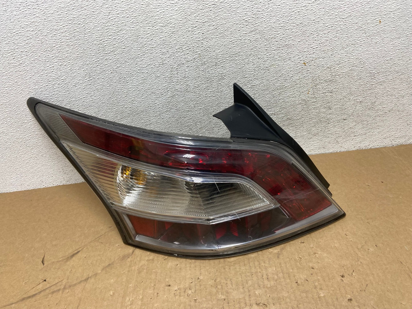 2012 2013 2014 Nissan Maxima Left Driver Lh Side Tail light AG0516 LK0