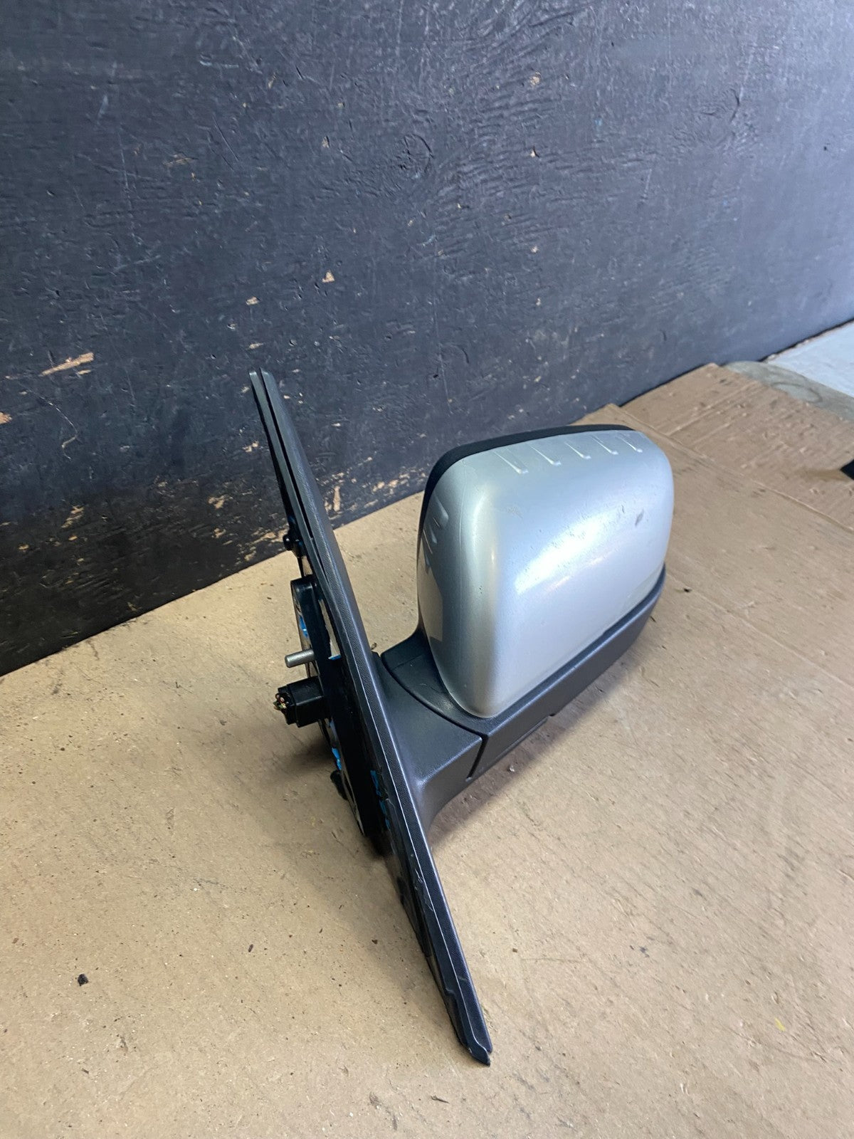 2010 to 2013 Kia Soul Left Driver Lh View Turn Signal Door Mirror Q5475 DG2