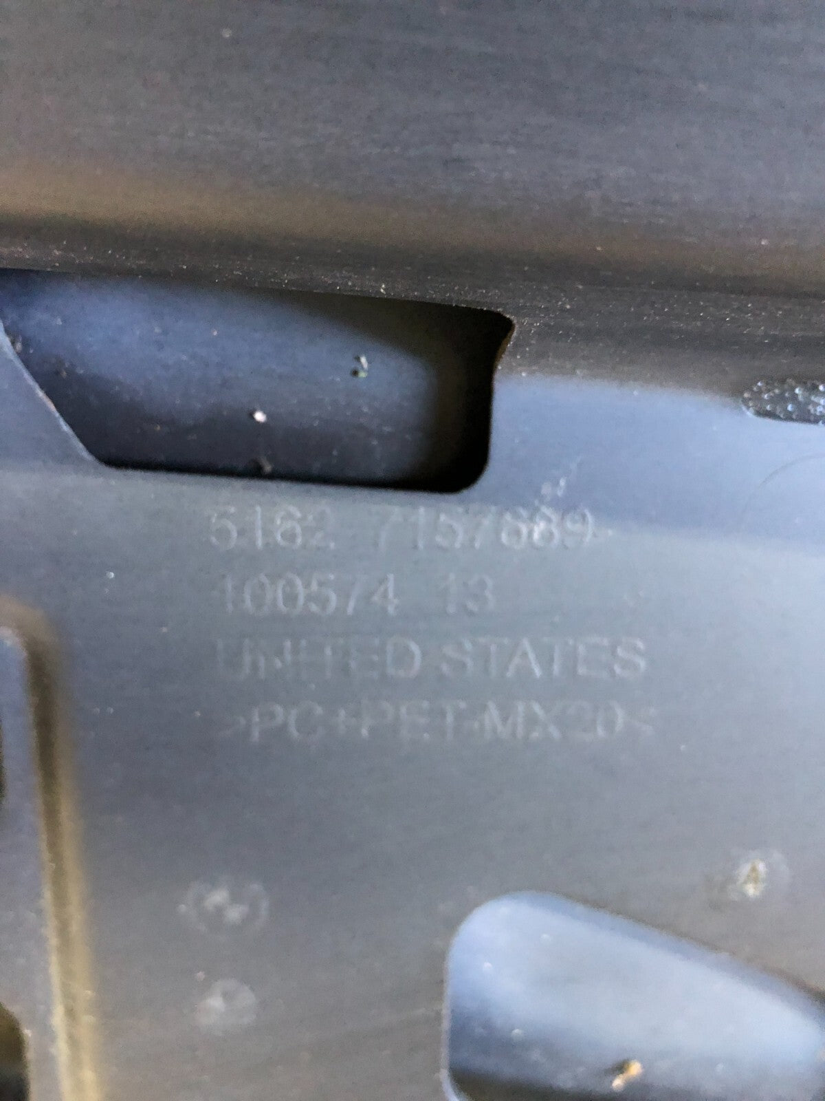 2007 to 2013 BMW X5 Trunk Hatch Spoiler 7157689 D9224 PS8