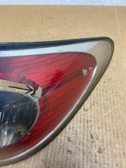 2002 to 2004 Lexus ES300 ES330 Right Passenger Side Tail Light AE0449 LK5