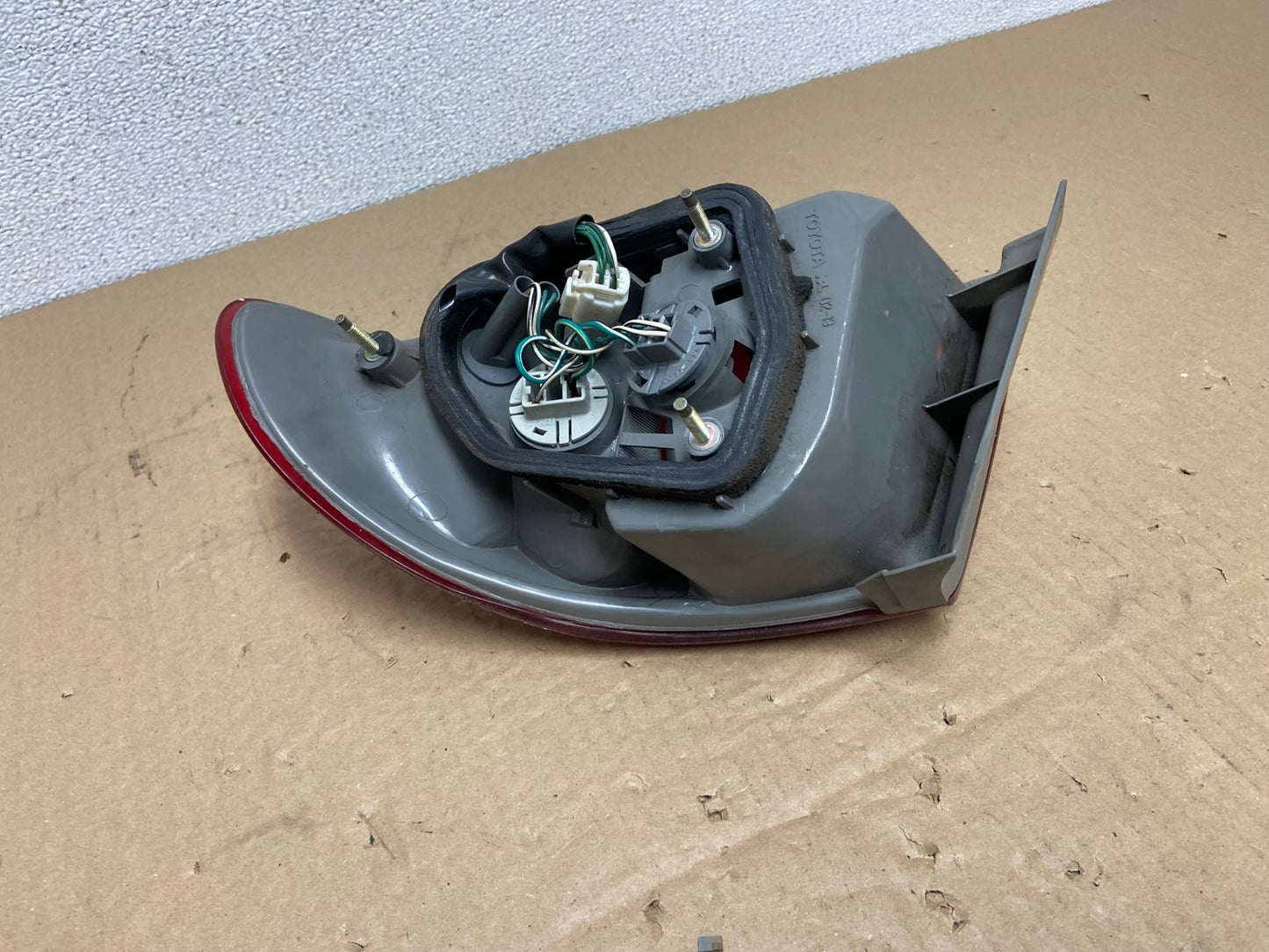 1998 1999 2000 Toyota Corolla Left Driver Lh Side Tail light AB6203 LK6