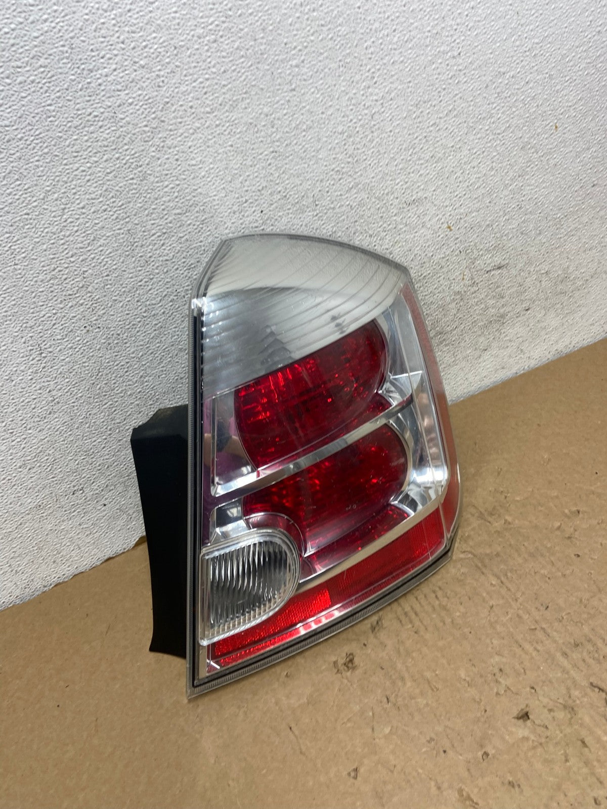 2007 to 2012 Nissan Sentra Right Passenger Rh Side Tail Light AF7449 LK2