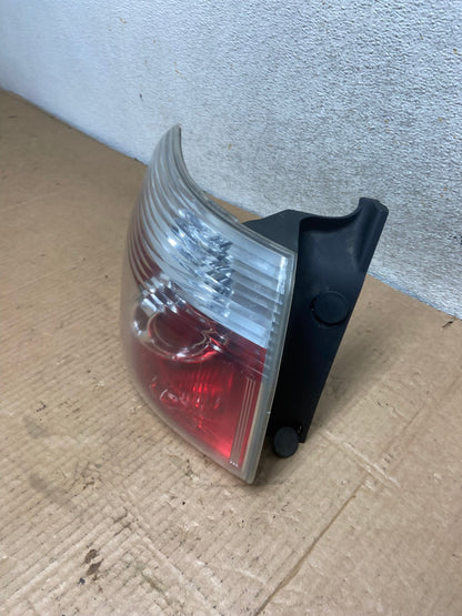 2007 to 2012 GMC Acadia Tail Light Left Side Driver Lh AI7031 LK1