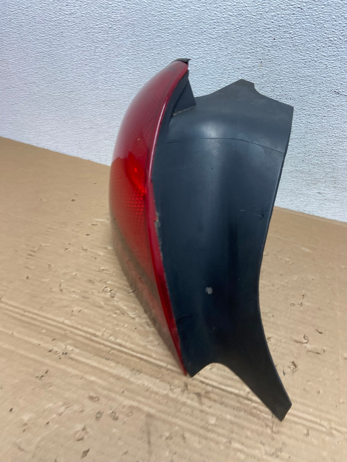 2003-2011 Mercury Grand Marquis Left Driver Lh Side Tail Light AD4316 LK1