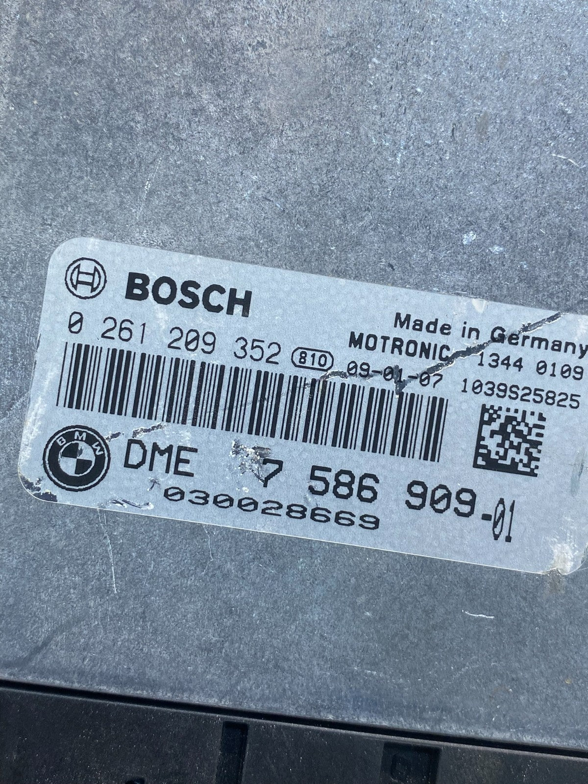 2007 to 2010 BMW X5 ECM ECU Engine Control Computer Module AF4049 DW2