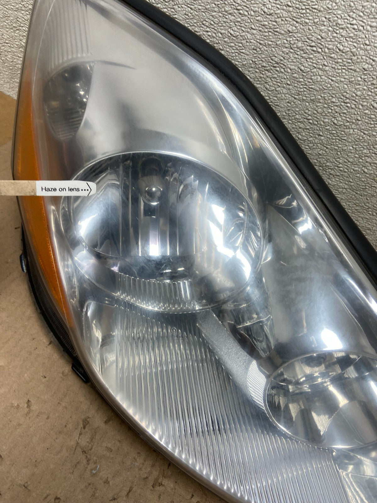 2006 to 2010 Toyota Sienna Right Passenger Rh Side Headlight Halogen Z3758 DW4